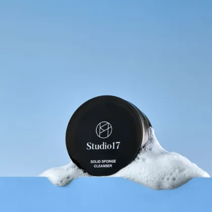 Studio17 Brush & Puff Cleanser  – Nettoyant Professionnel pour Pinceaux & Éponges de Maquillage